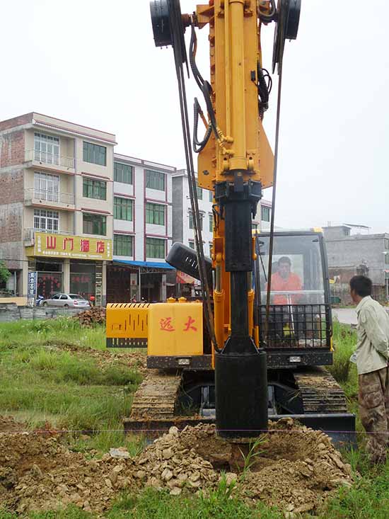 好色软件大全建築機械廠履帶式好色先生在线观看施工中